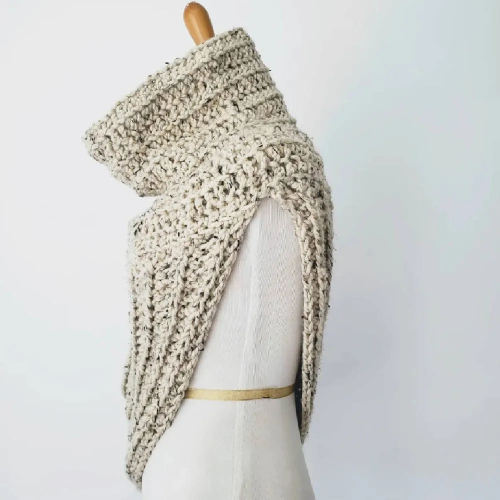 Crochet Katniss Cowl, Crossbody Cowl