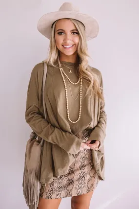 Cuddle Crush Shift Top in Martini Olive