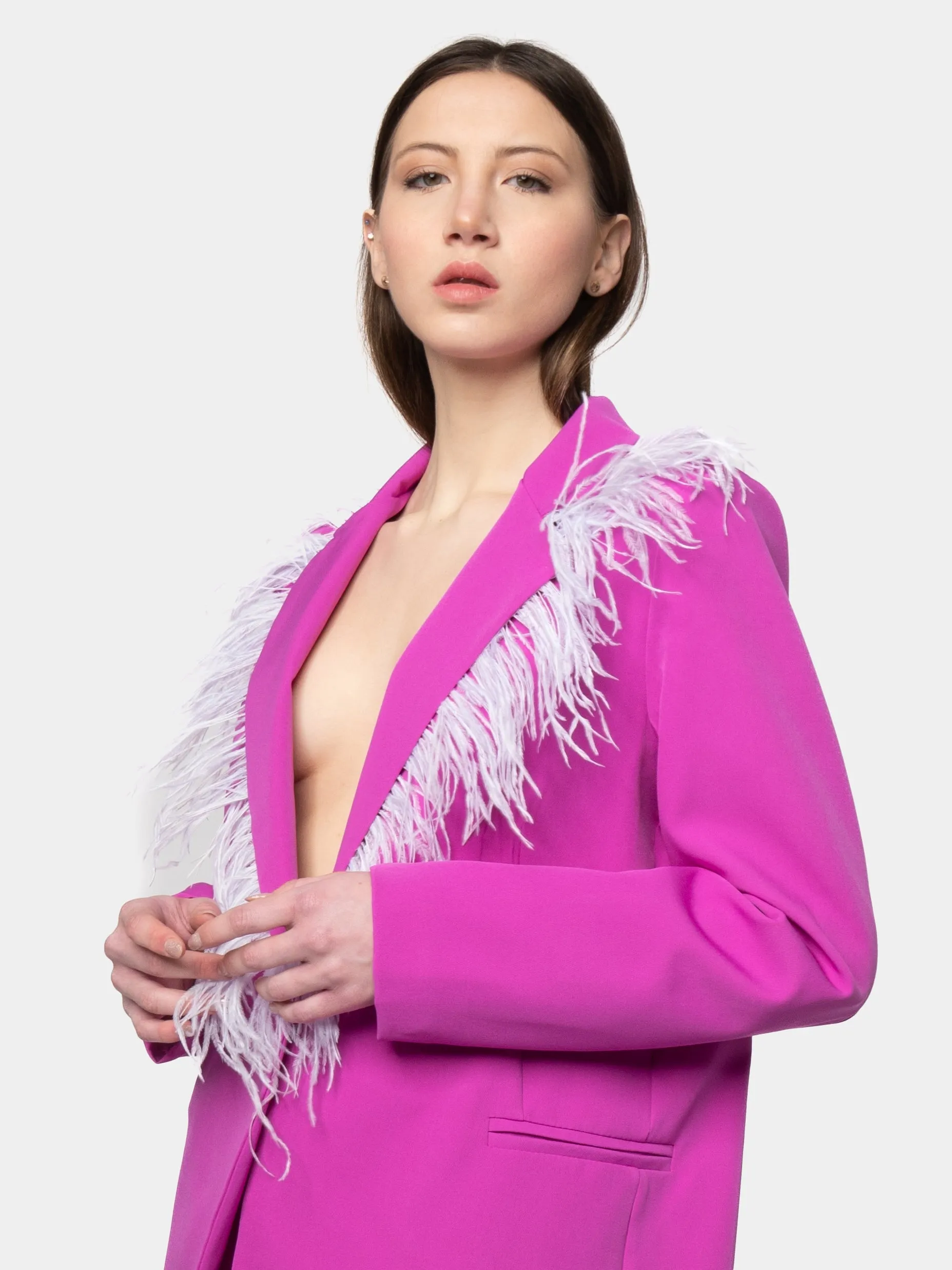 HOLLYWOOD - Oversized Magenta Feather Suit