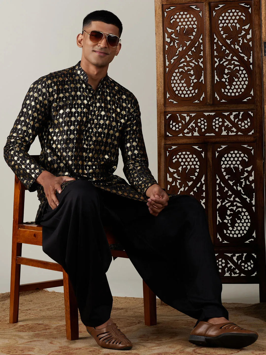 Jashvi Men's Black Foil Printed Kurta With Patiala Set