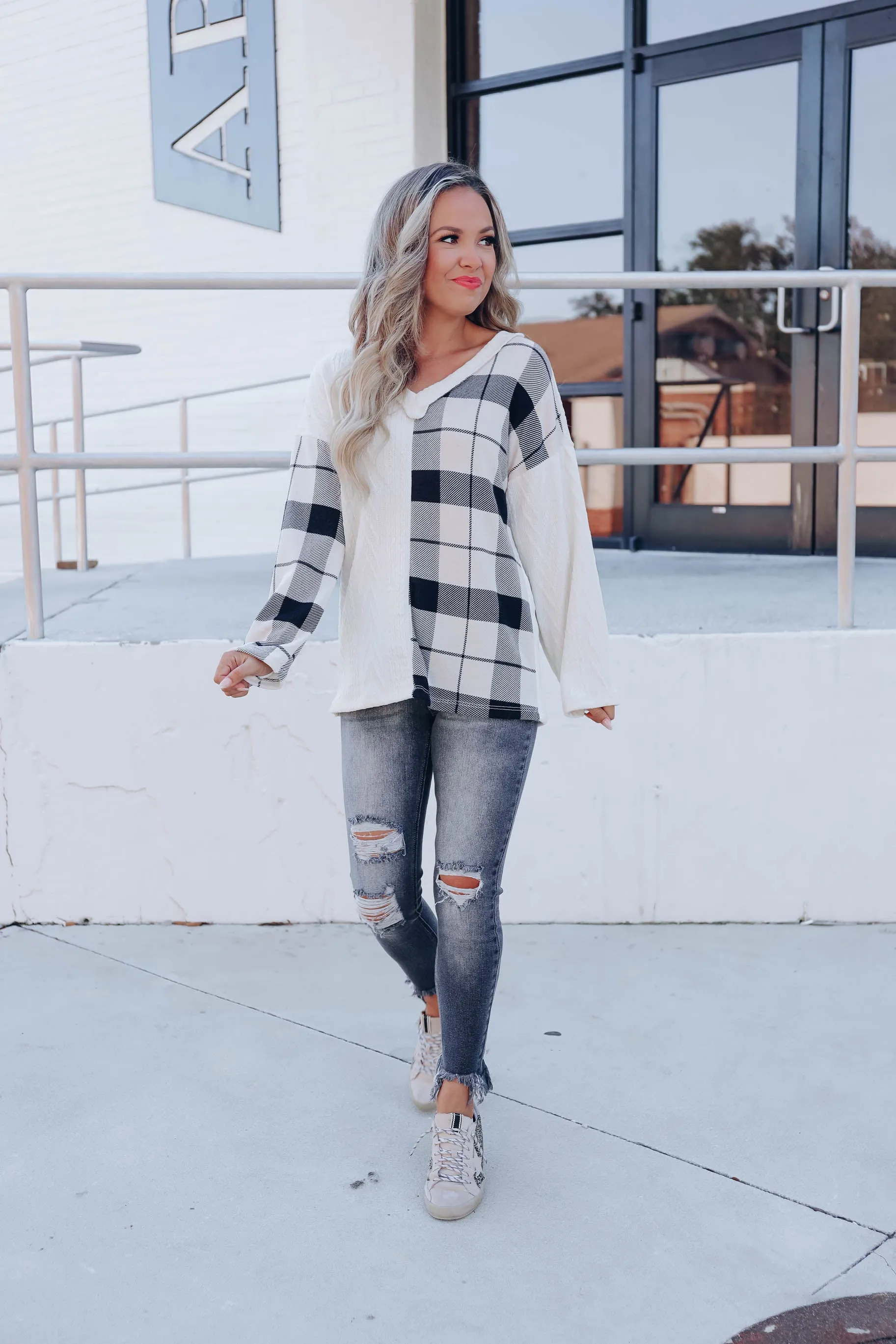 Sawyer Color Block Checkered Sweater - Ivory