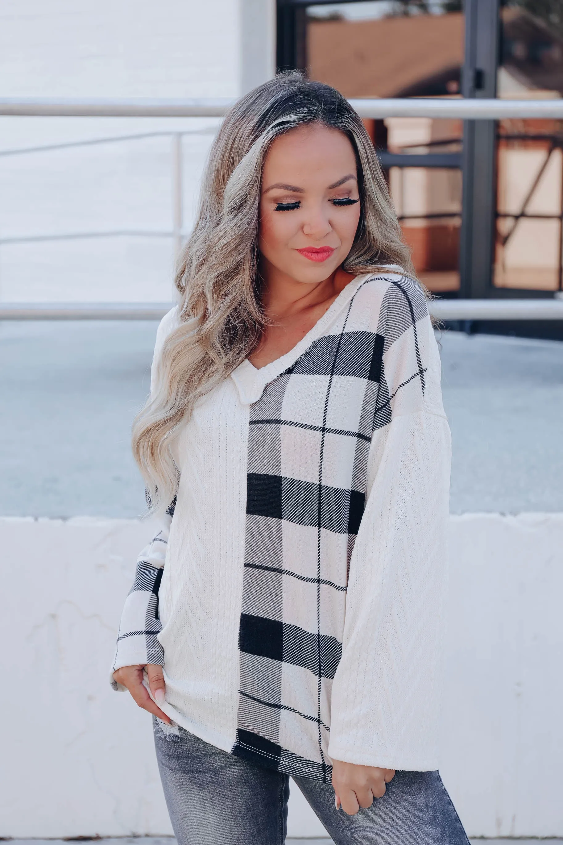 Sawyer Color Block Checkered Sweater - Ivory