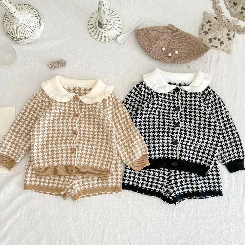 Spring and Autumn Western-style Girls Sweater Set Cardigan Top   Knitted Shorts Wholesale Girls Clothes