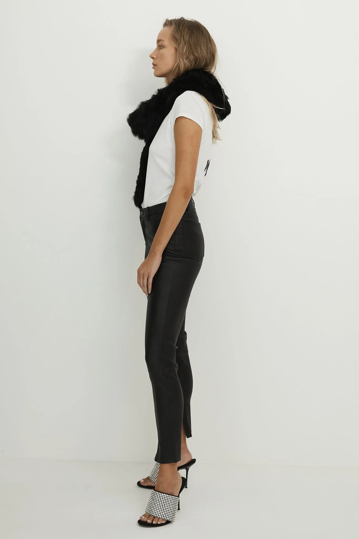 Upper West Scarf in Italian Long Hair Black Shearling