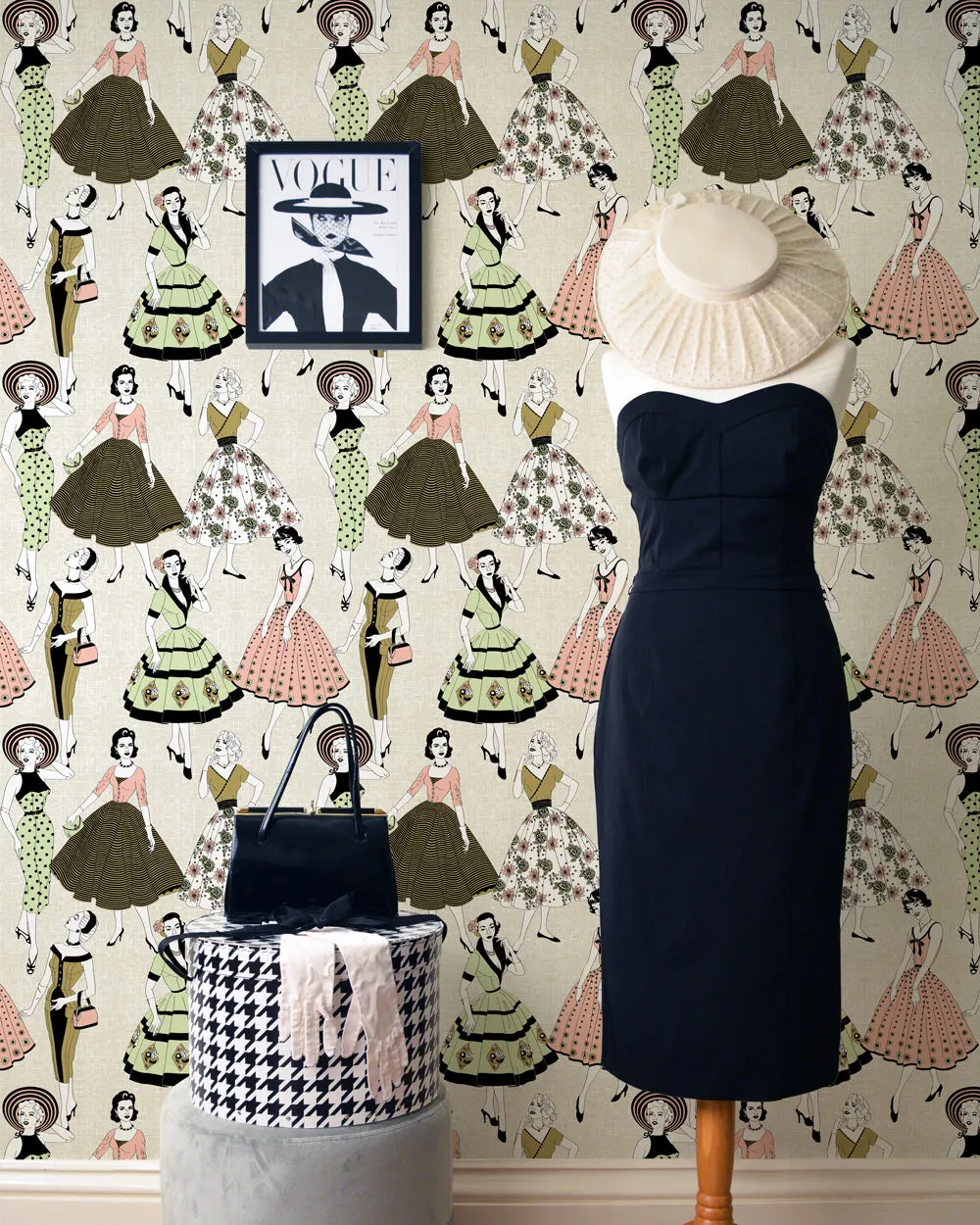 Vintage Dress (Palm Springs) - Wallpaper Samples